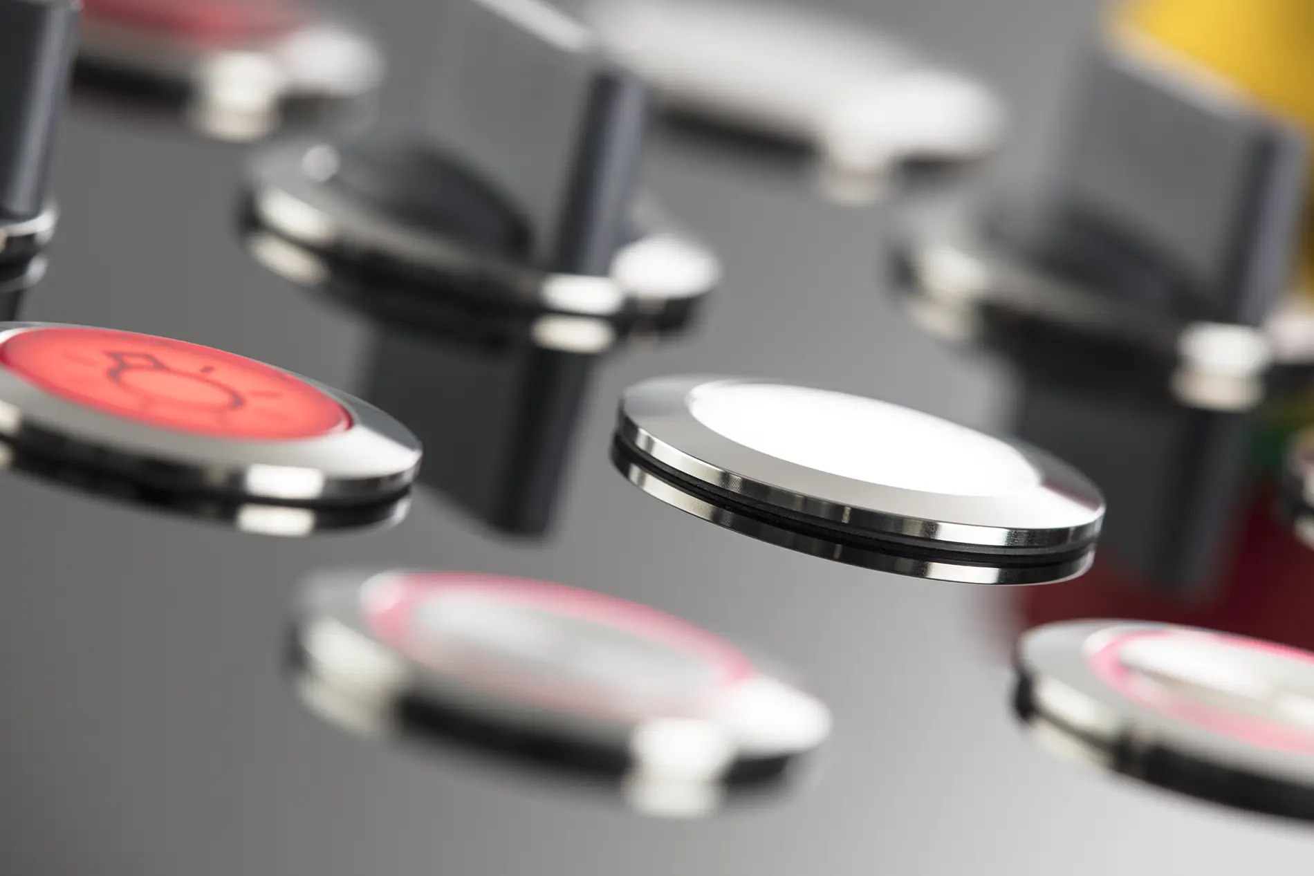 Drucktaster aus Edelstahl