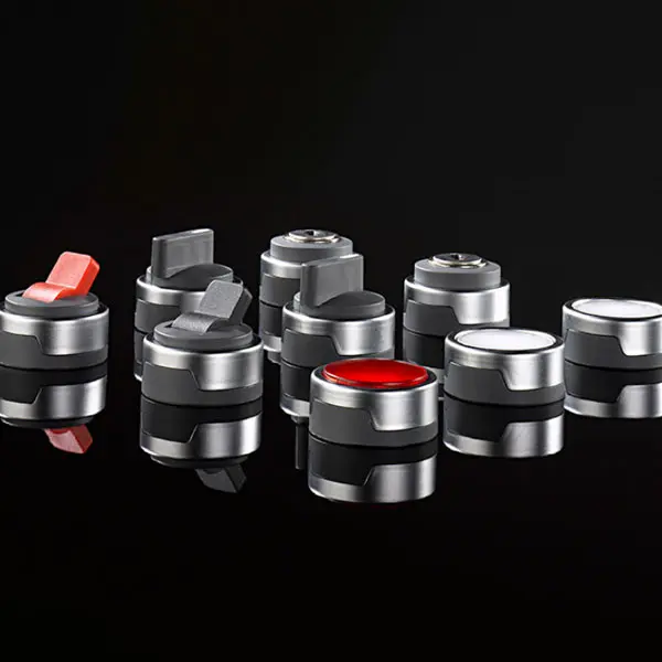 Rondex-M Auf dem Bild sind Drucktaster Rondex-M zu sehen.