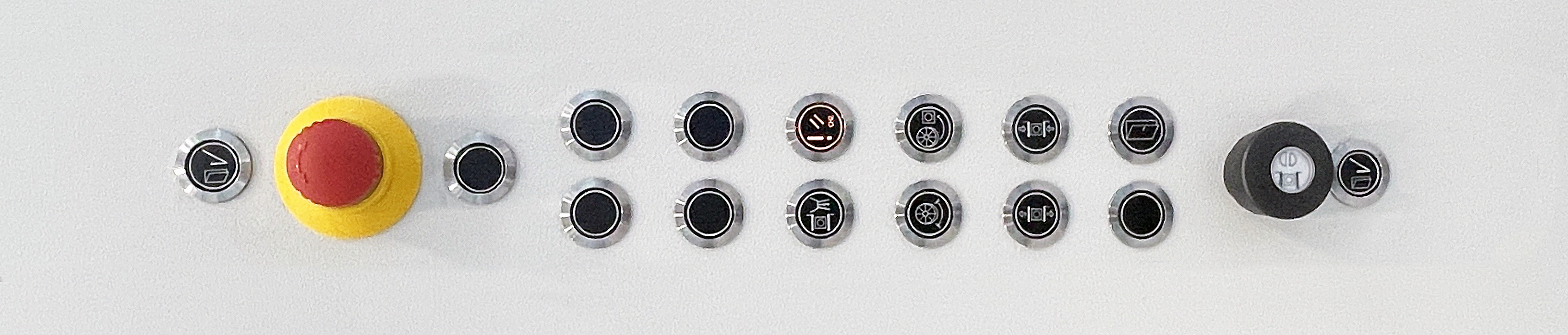 Ein Bedienfeld mit Drucktaster, Schlüsselschalter und Not-Halt-Taster